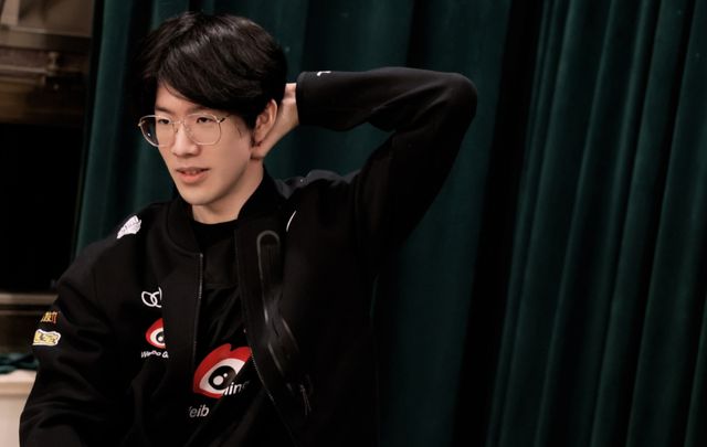 英雄联盟LPL Doinb谈LCK中单，Faker不在前三